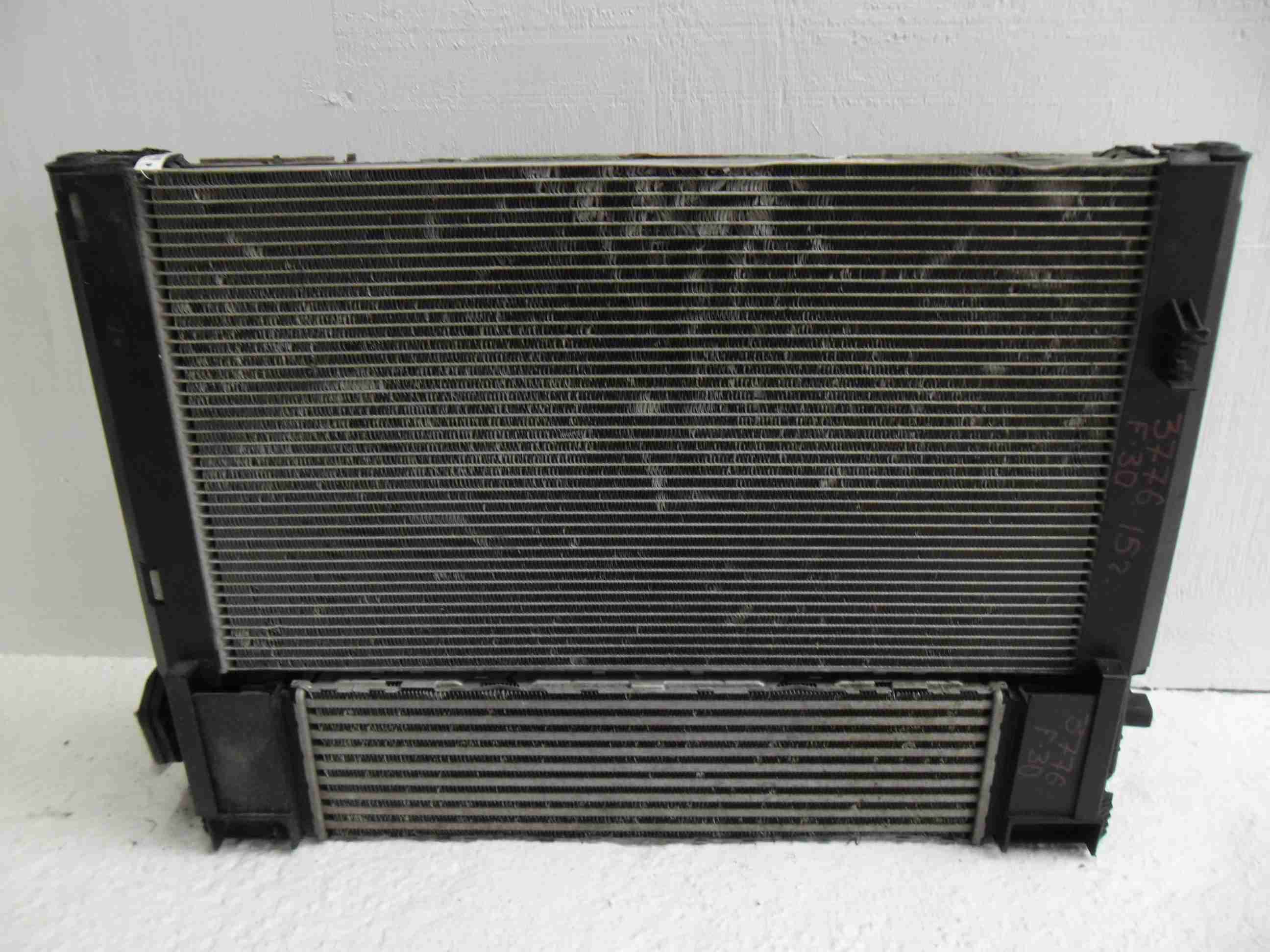 Радиатор охлаждения двигателя AP-0010237500