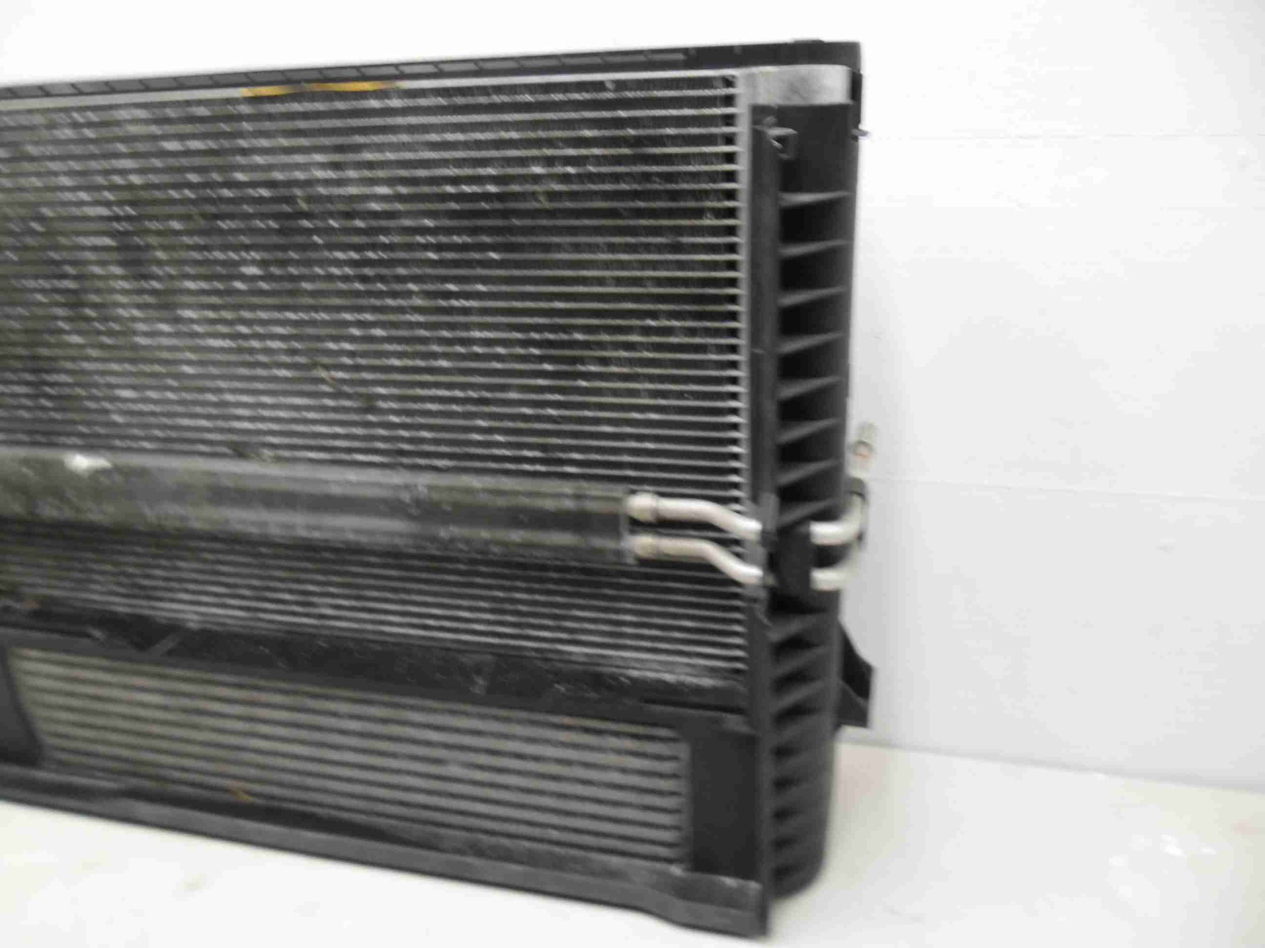 Радиатор охлаждения двигателя AP-0010252397