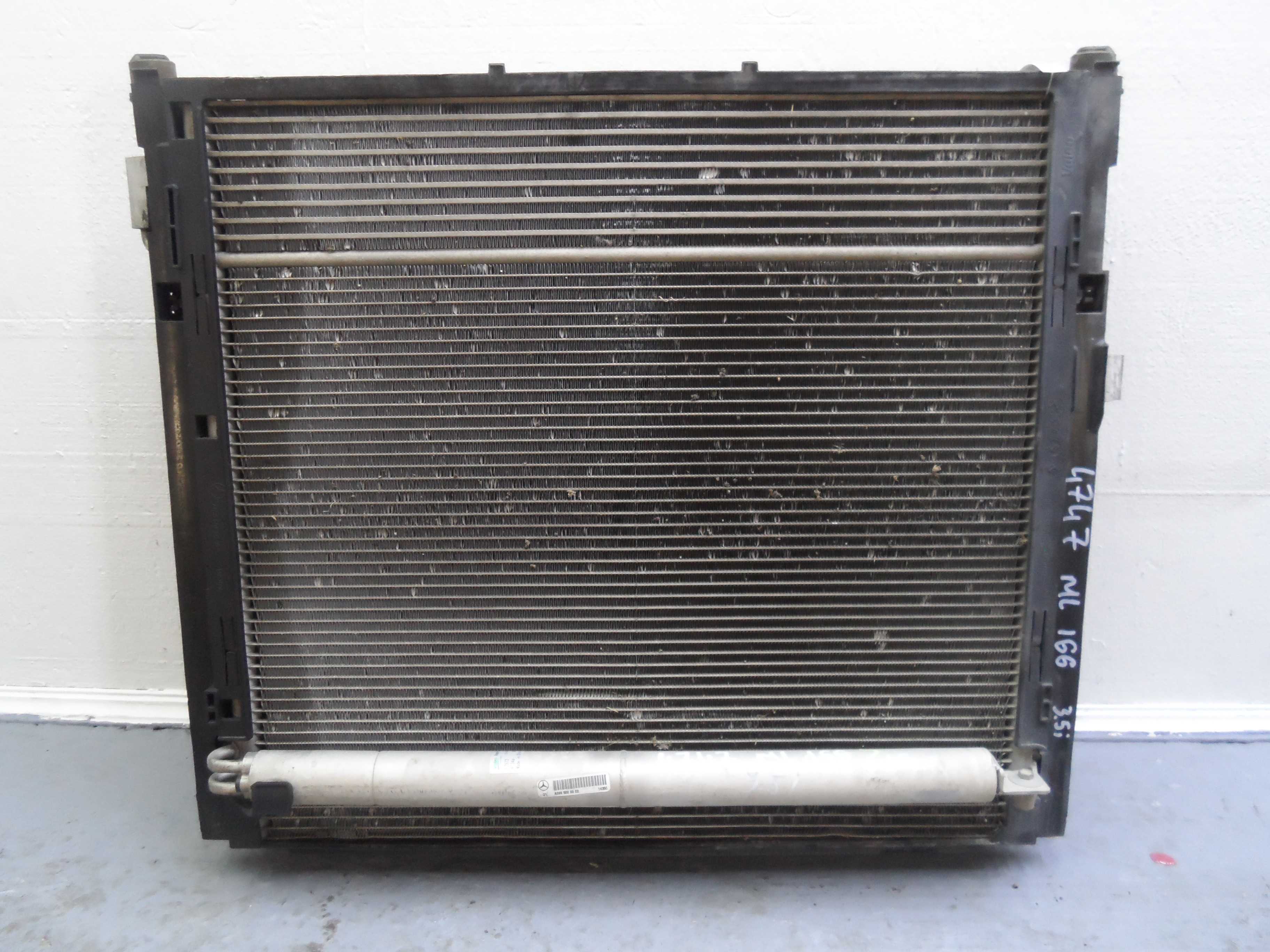 Радиатор кондиционера (конденсер) AP-0010271952