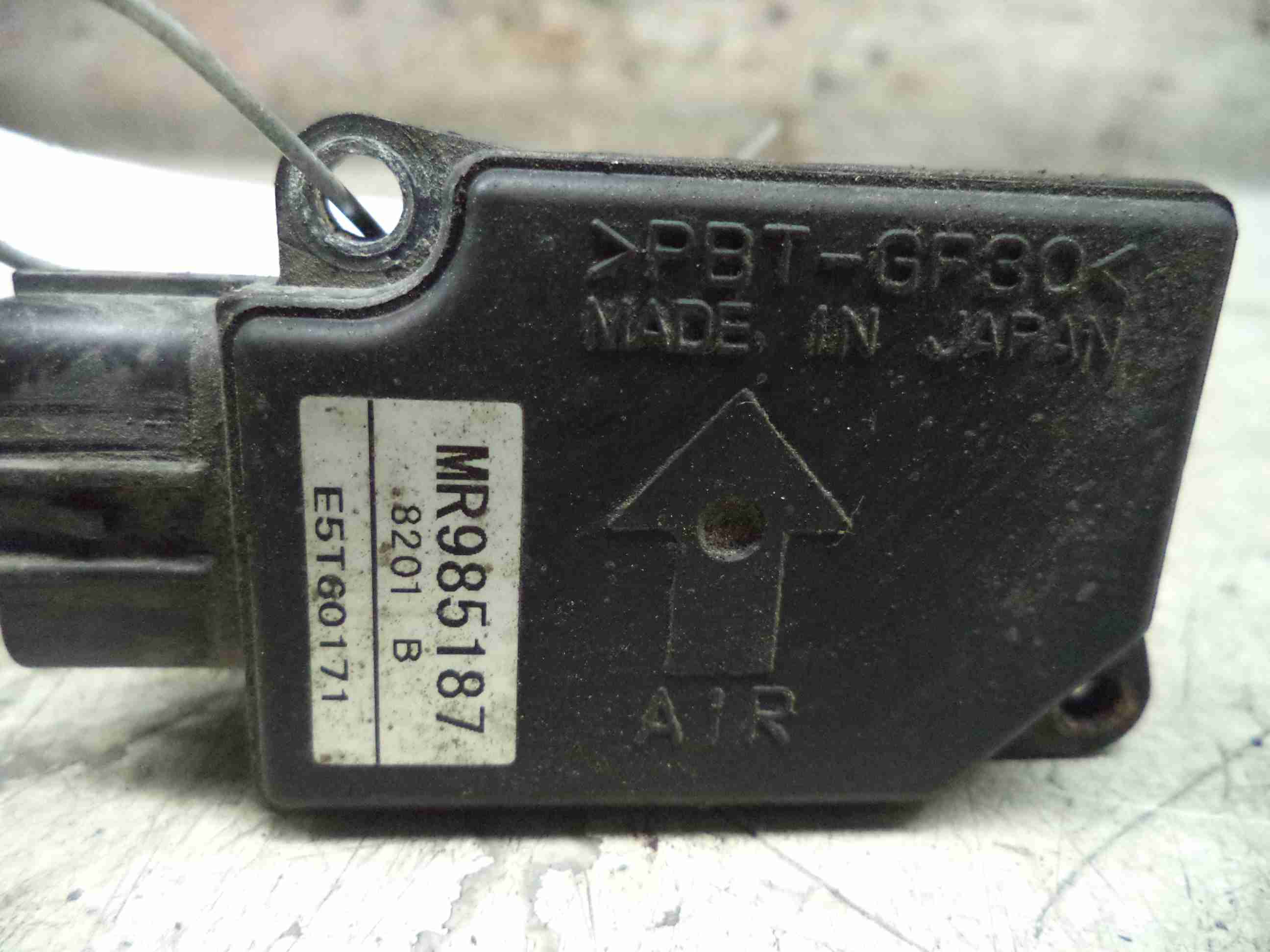 Расходомер воздуха (ДМРВ) AP-0010302528