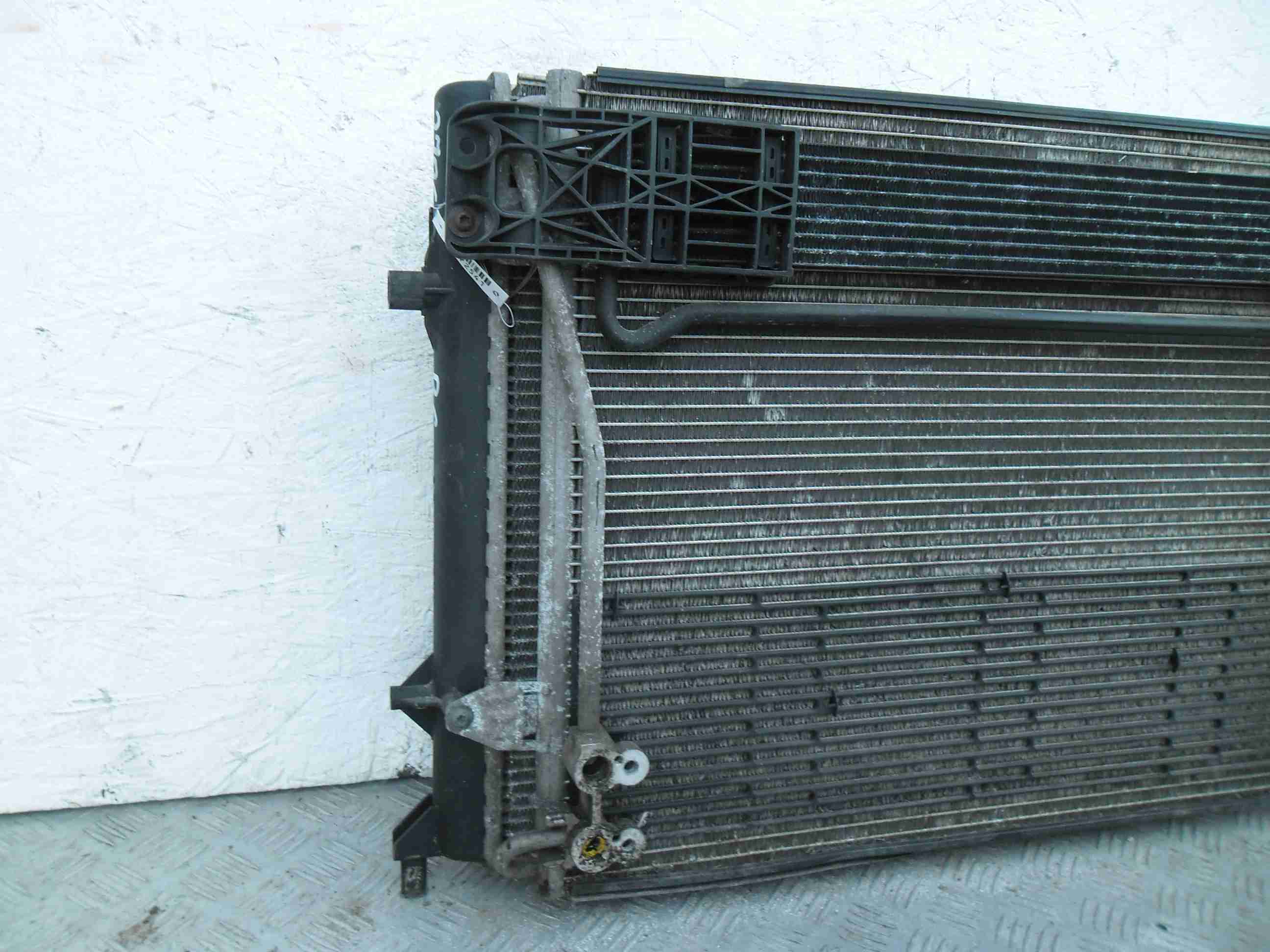 Радиатор охлаждения двигателя AP-0010322728