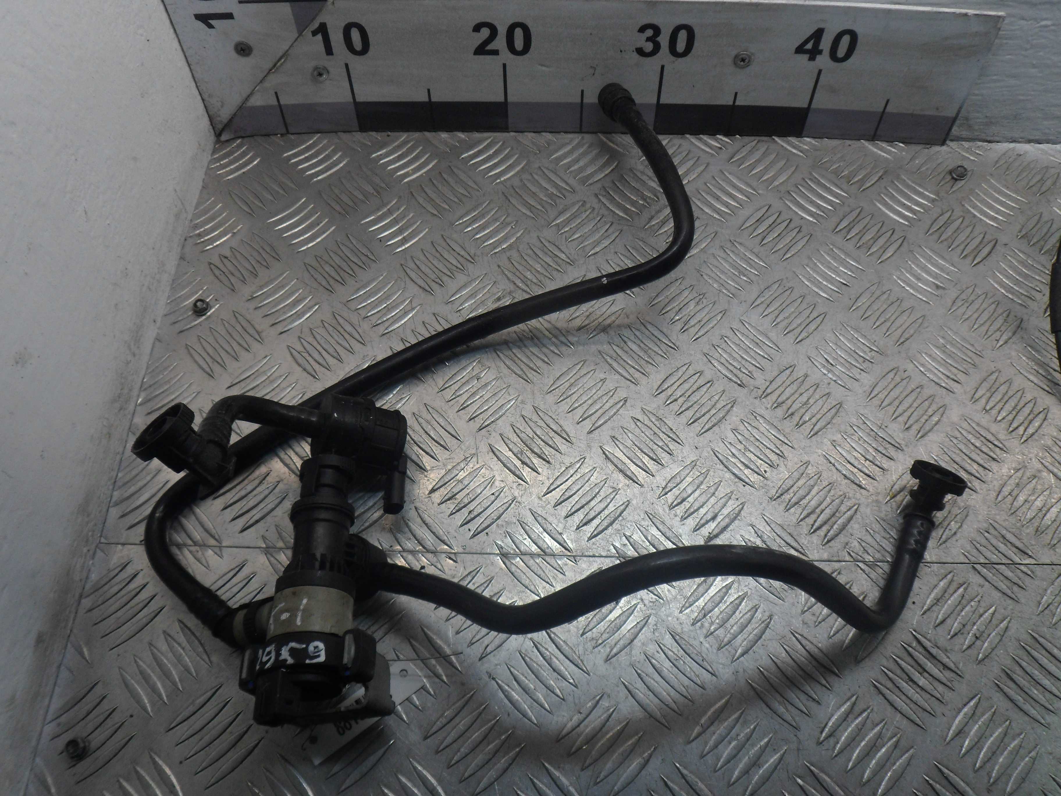 Клапан вентиляции топливного бака AP-0010849896