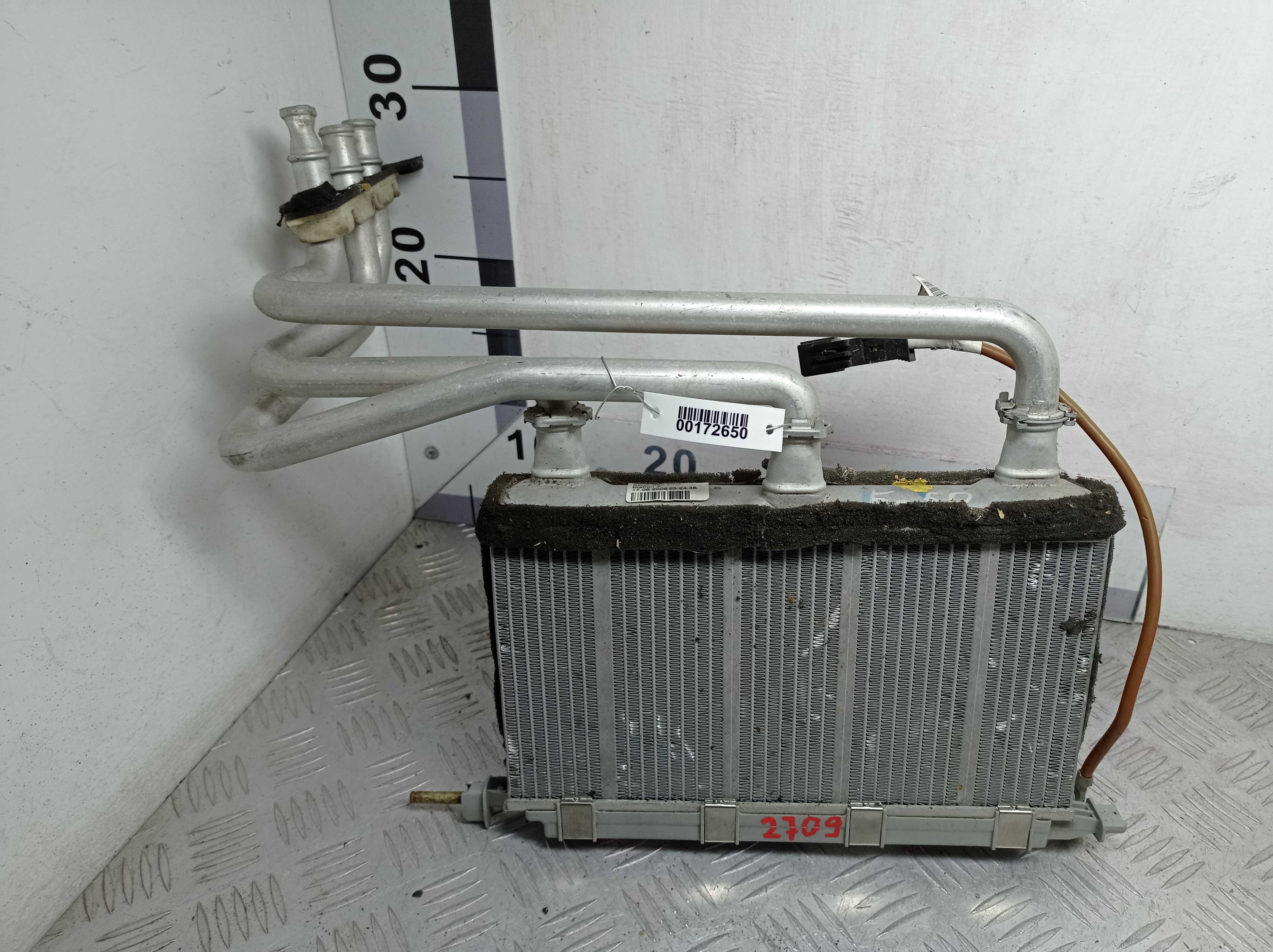 Радиатор отопителя AP-0012176356