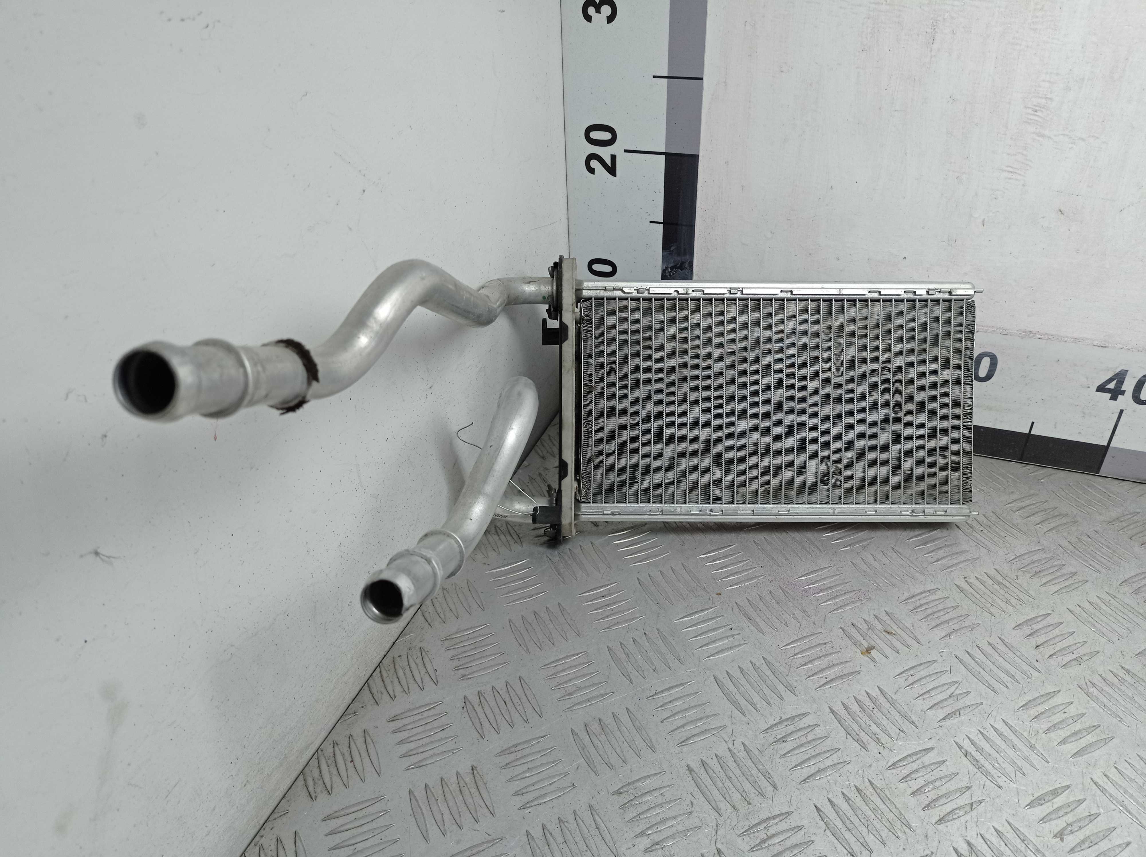Радиатор отопителя AP-0012176431