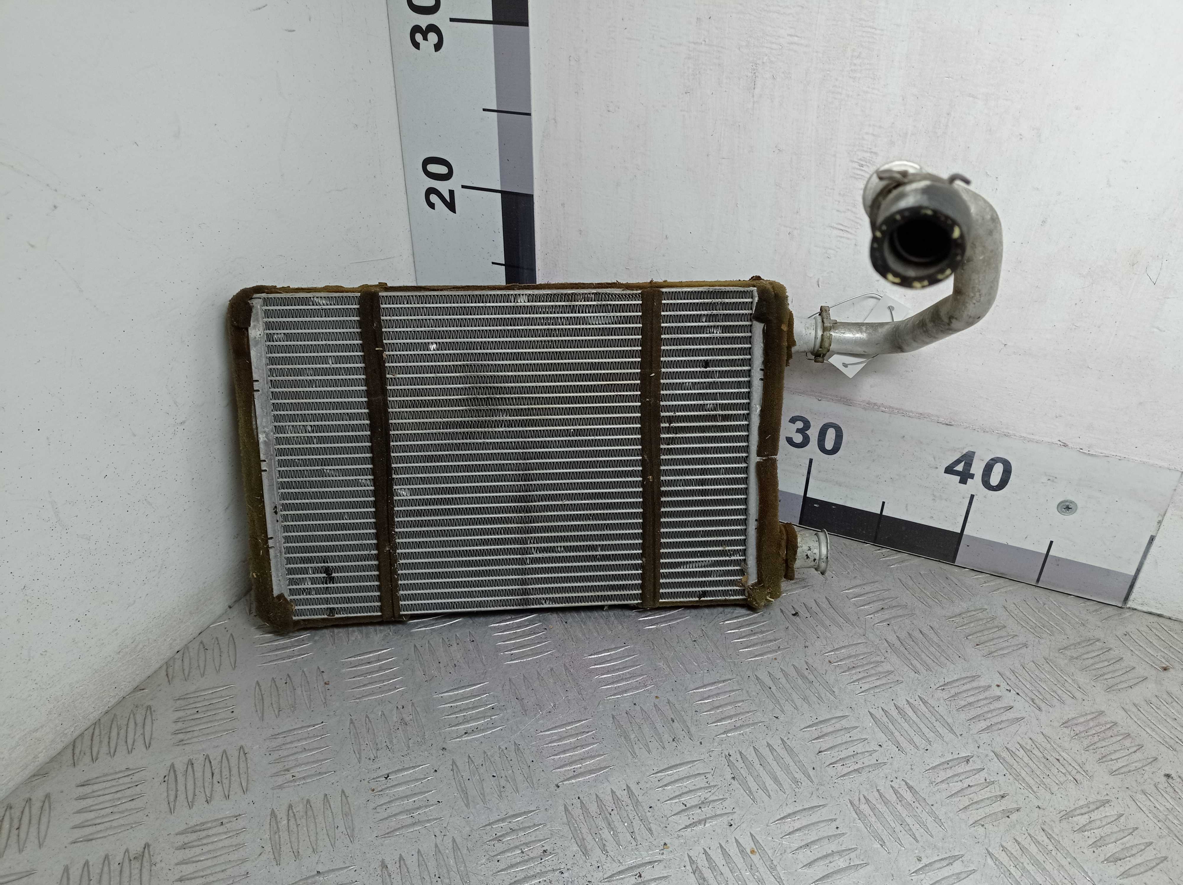 Радиатор отопителя AP-0012180838