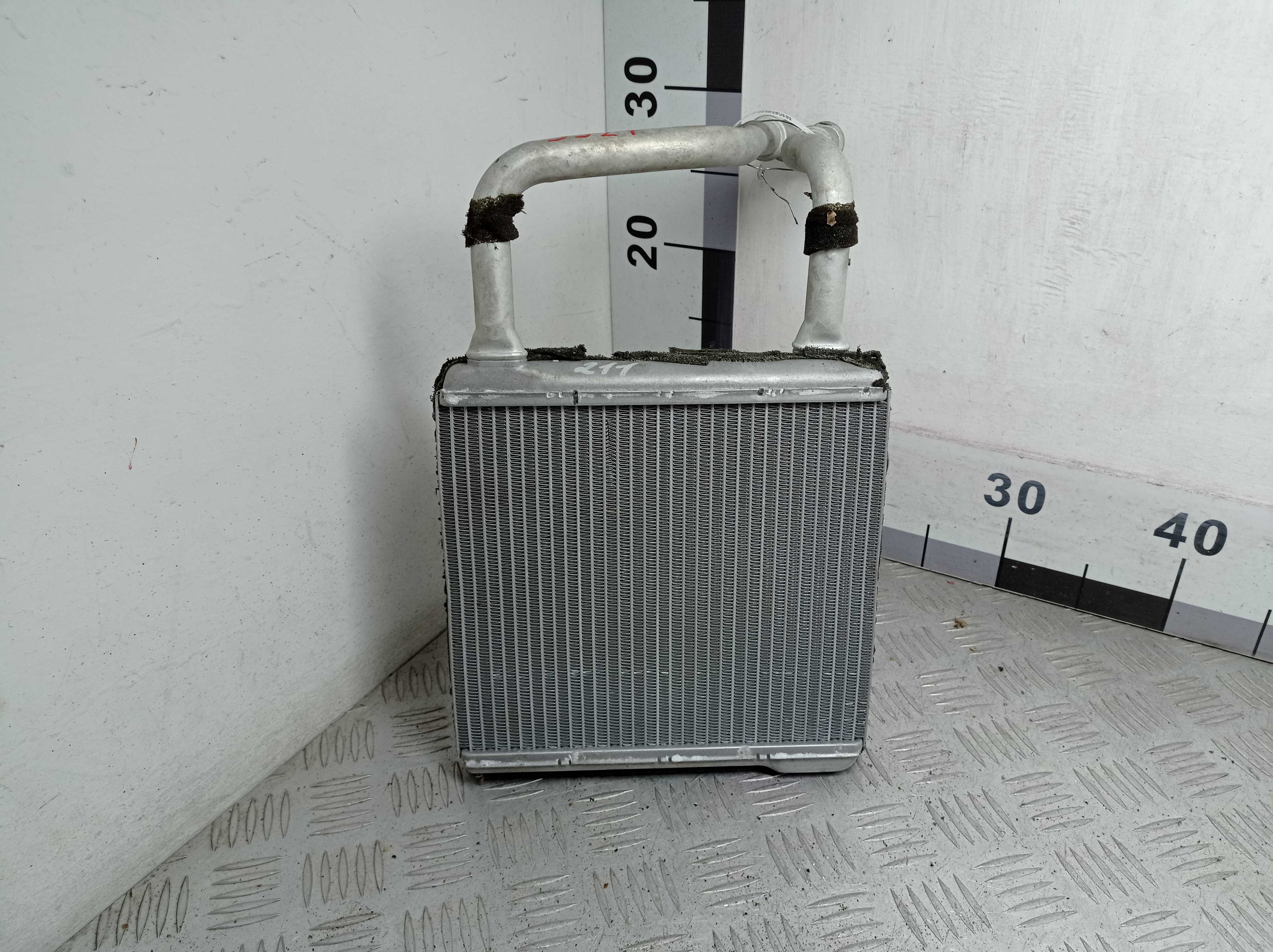 Радиатор отопителя AP-0012180982