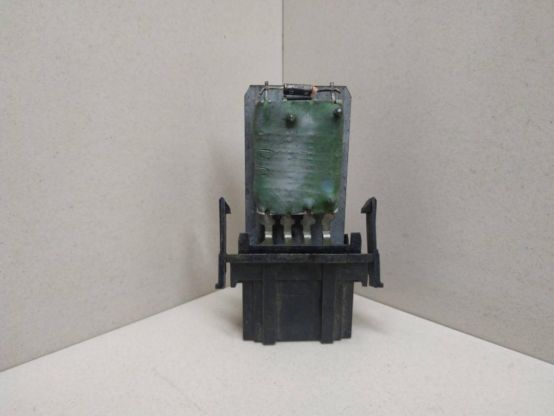 Резистор отопителя AP-0011719531