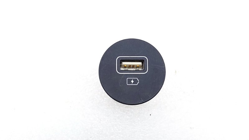 Адаптер прикуривателя USB AP-0012935014