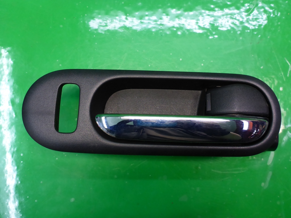 Ручка двери передней внутренняя правая AP-0012954963