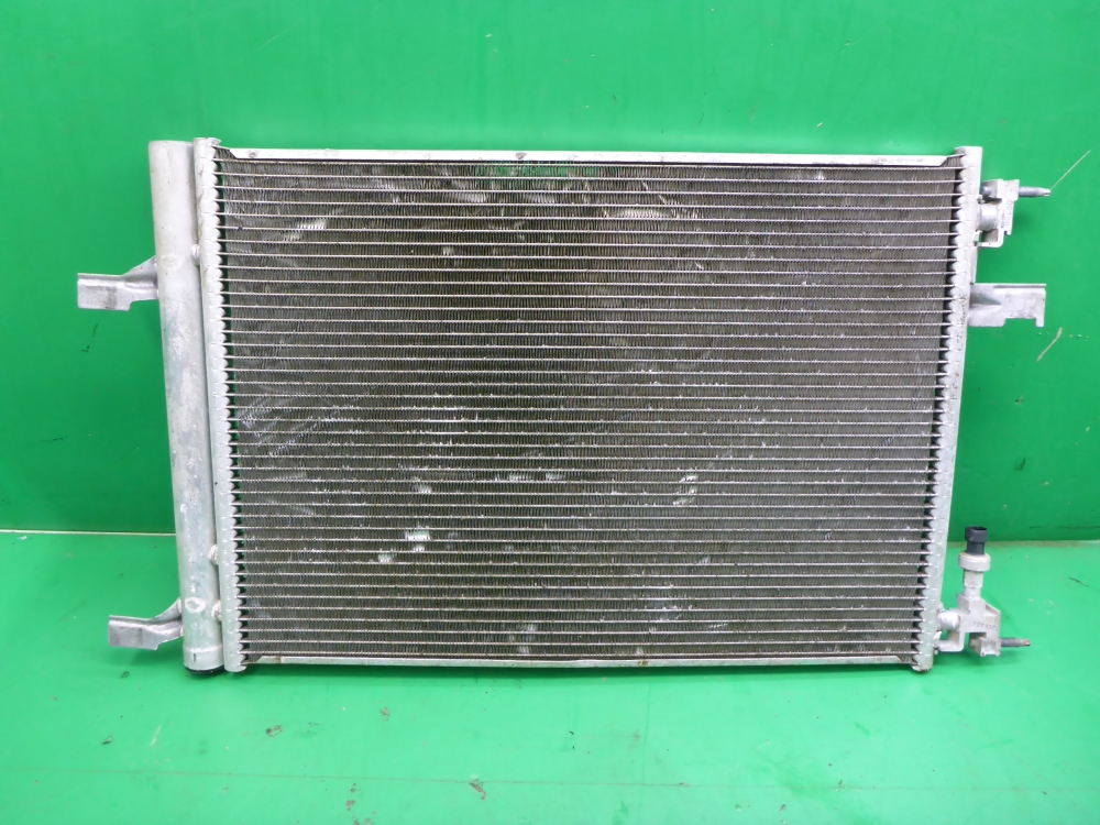 Радиатор кондиционера (конденсер) AP-0013505231