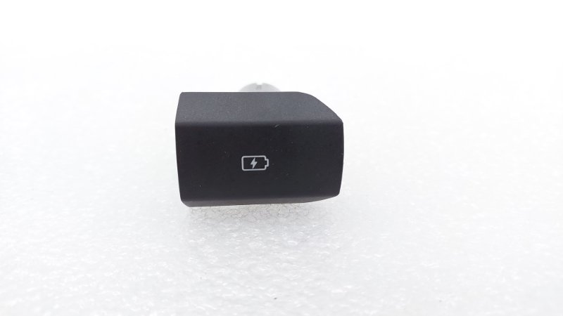 Адаптер прикуривателя USB AP-0013566371
