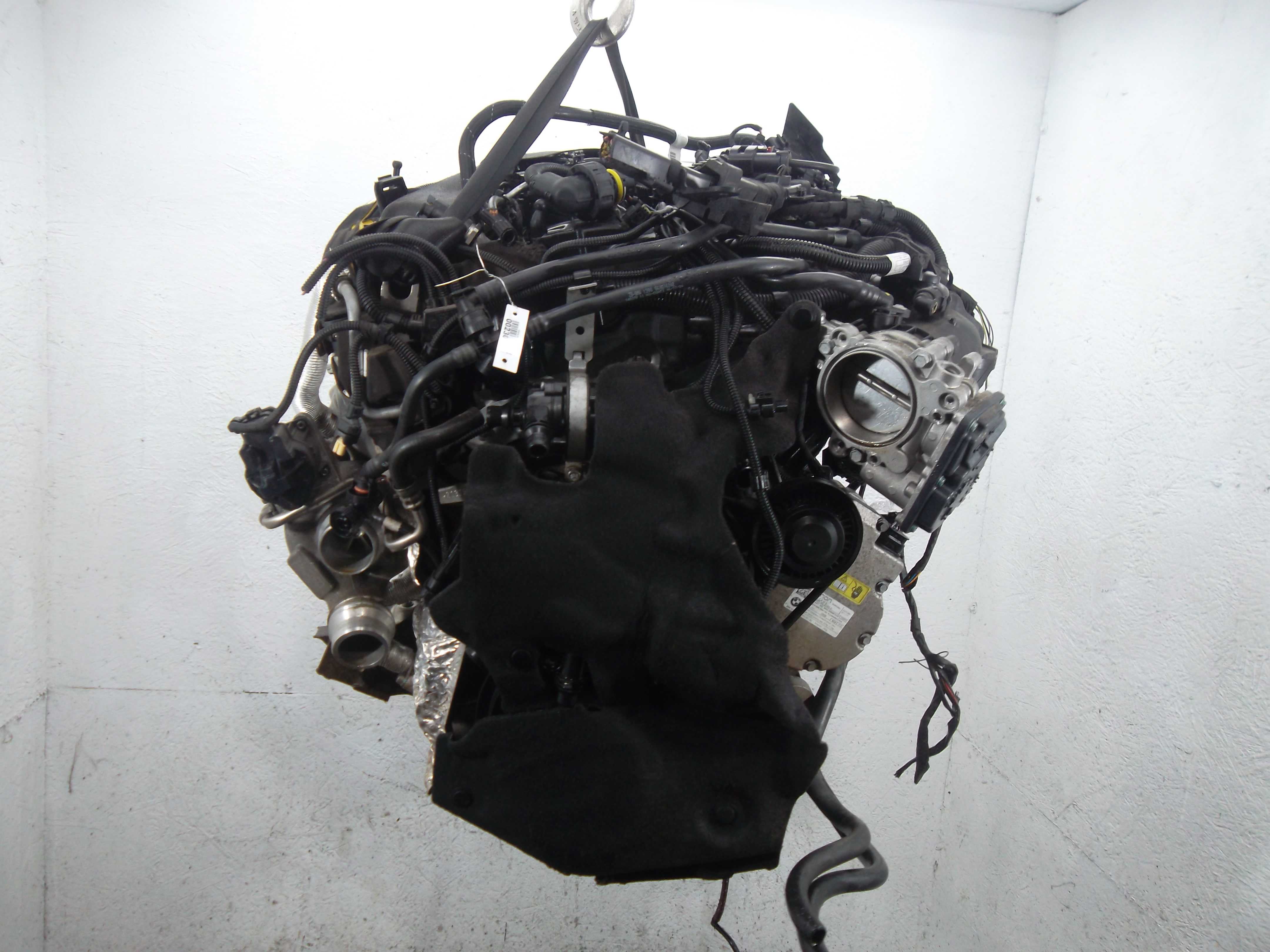 Двигатель (ДВС) AP-0013571356