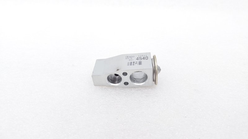 Клапан кондиционера AP-0013697445