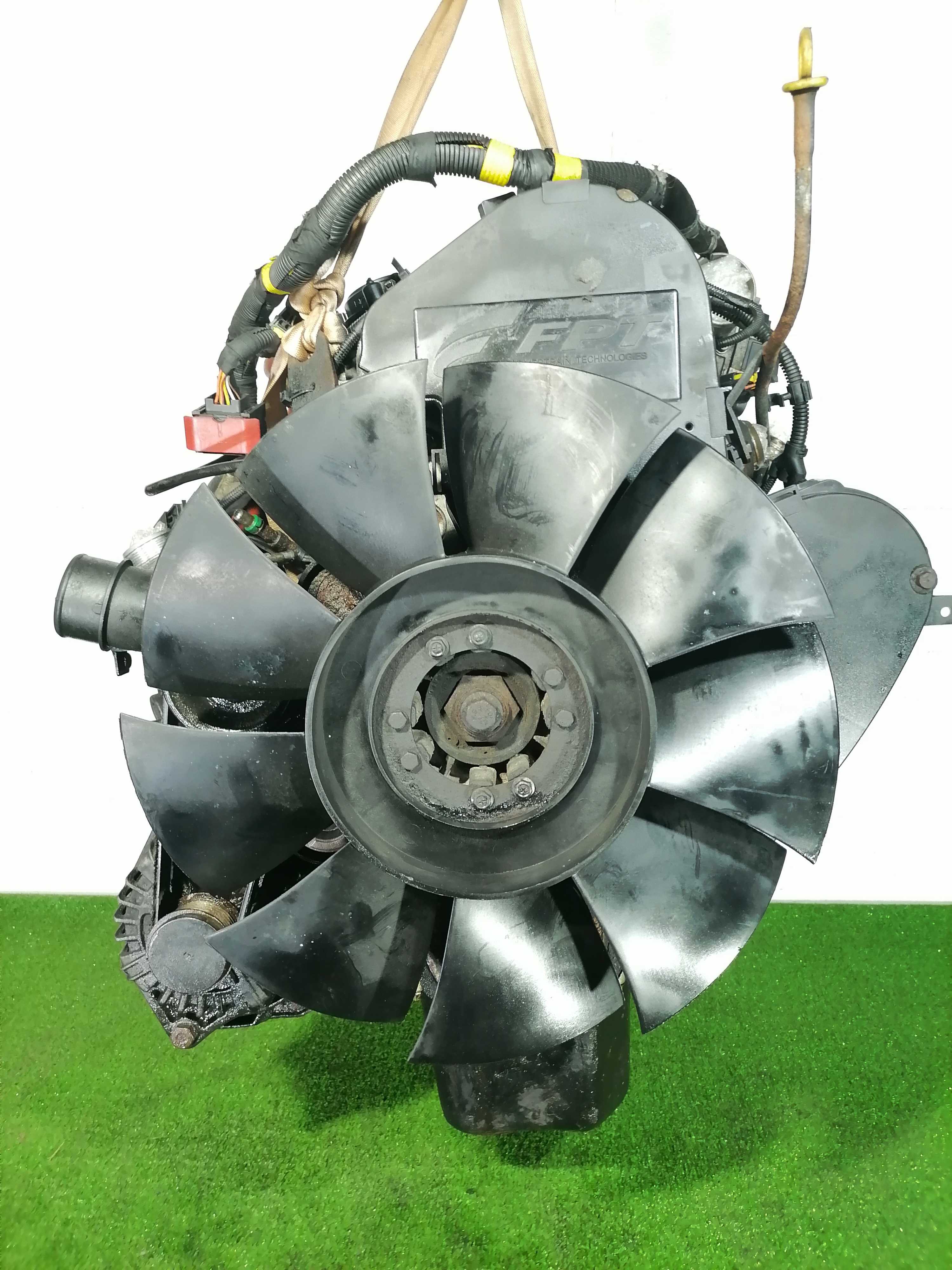 Двигатель (ДВС) AP-0014130560