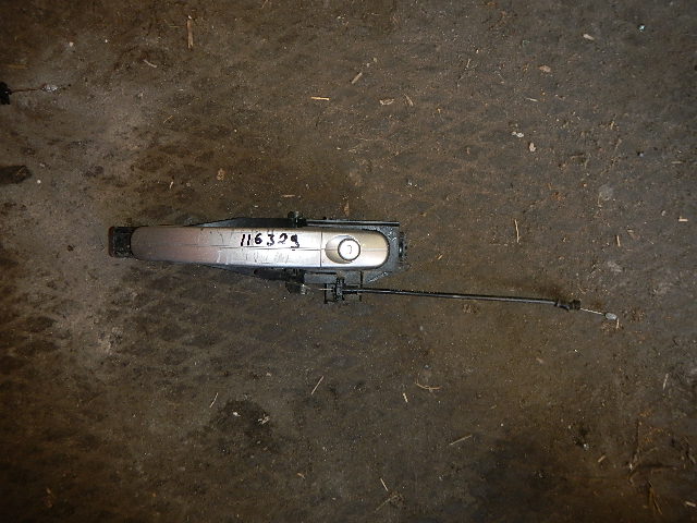 Ручка двери передней наружная левая AP-0000393875