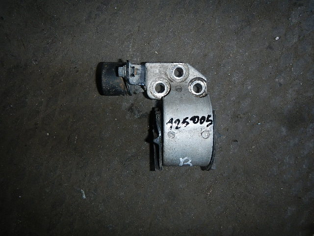 Опора двигателя правая AP-0000395896