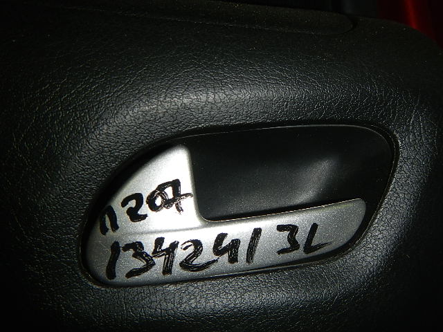 Ручка двери внутренняя левая AP-0000402328