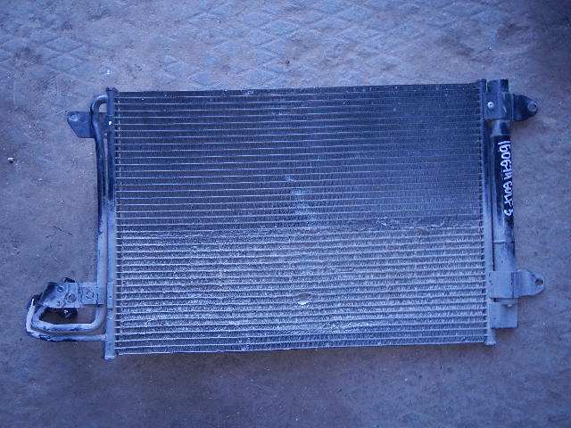 Радиатор кондиционера (конденсер) AP-0000410389