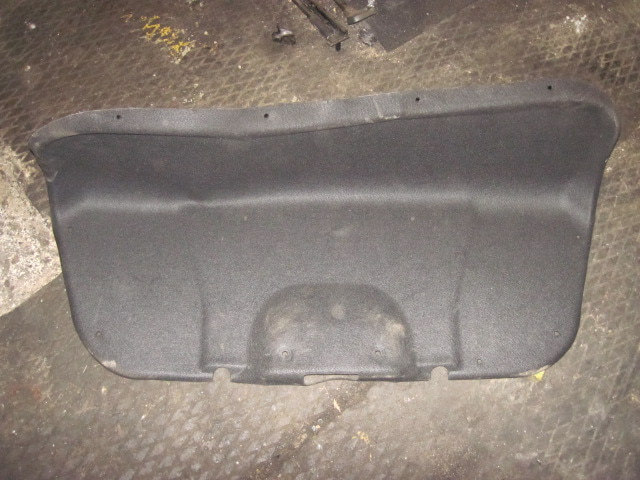 Обшивка крышки багажника AP-0000415251