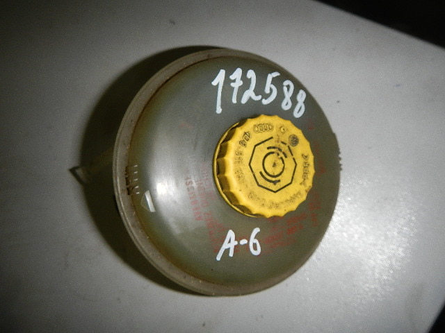 Бачок главного тормозного цилиндра AP-0000420233