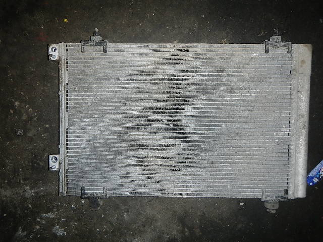 Радиатор кондиционера (конденсер) AP-0000422220