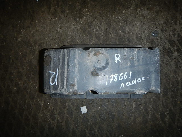 Кронштейн заднего бампера правый AP-0000418863