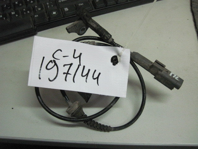 Датчик ABS передний левый AP-0000431975