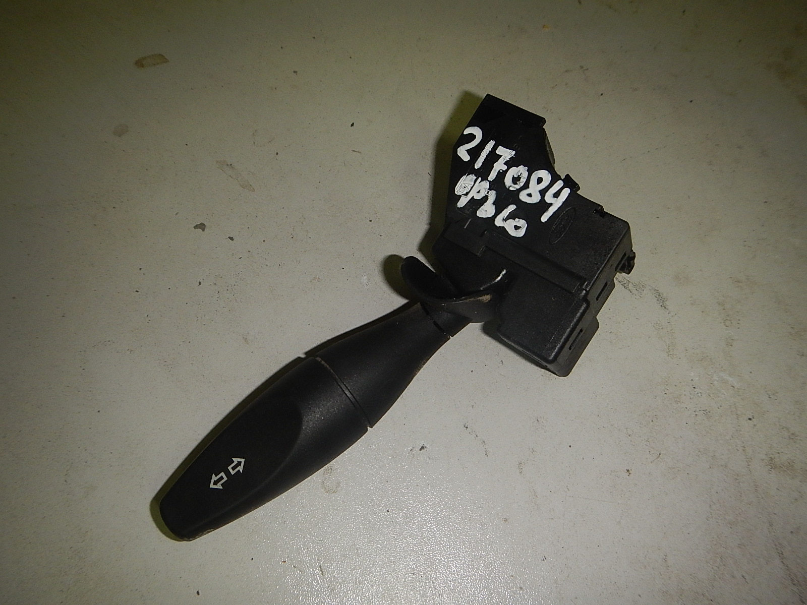 Переключатель поворотов подрулевой AP-0001210120