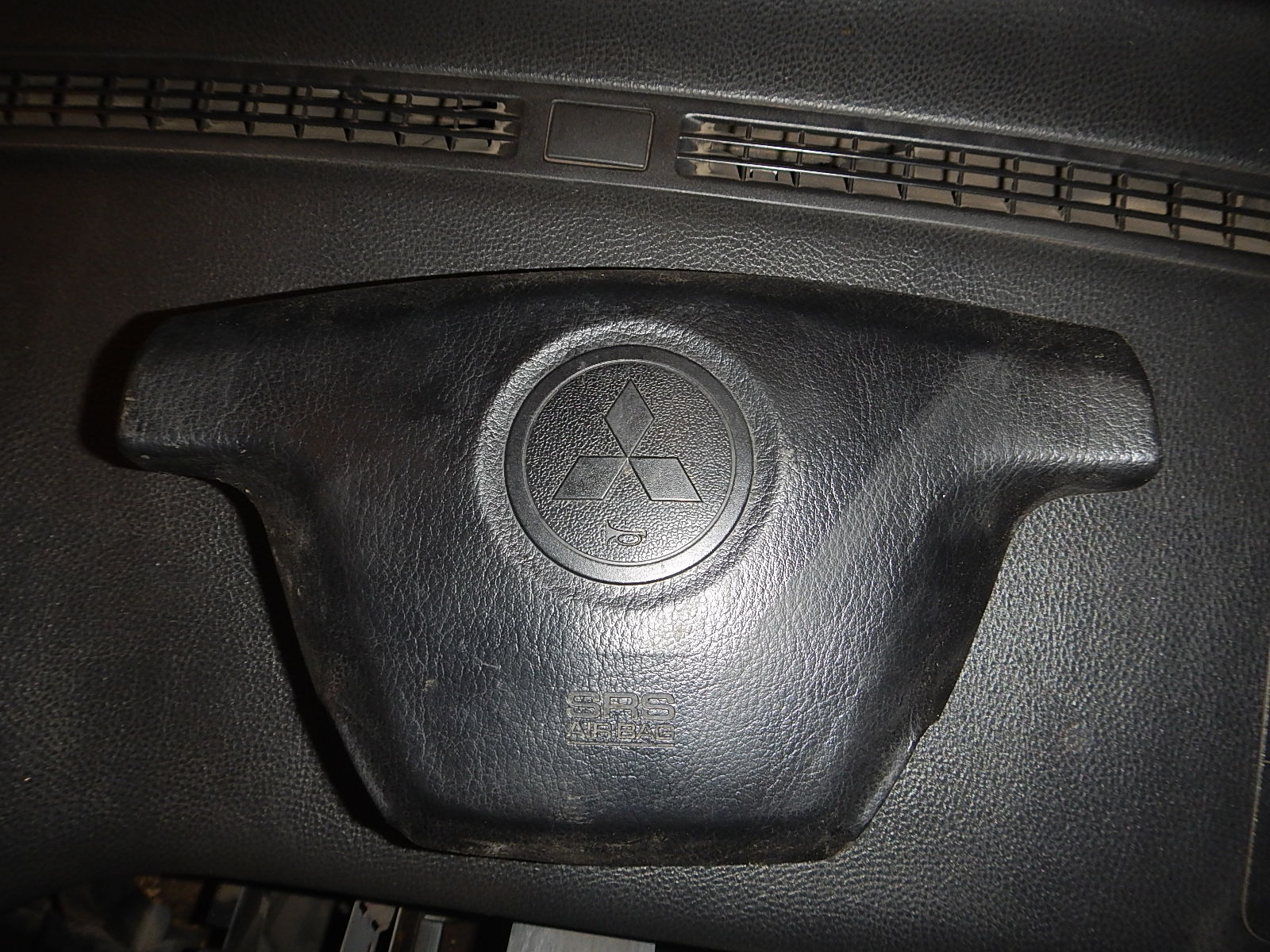 Подушка безопасности в рулевое колесо AP-0001362440