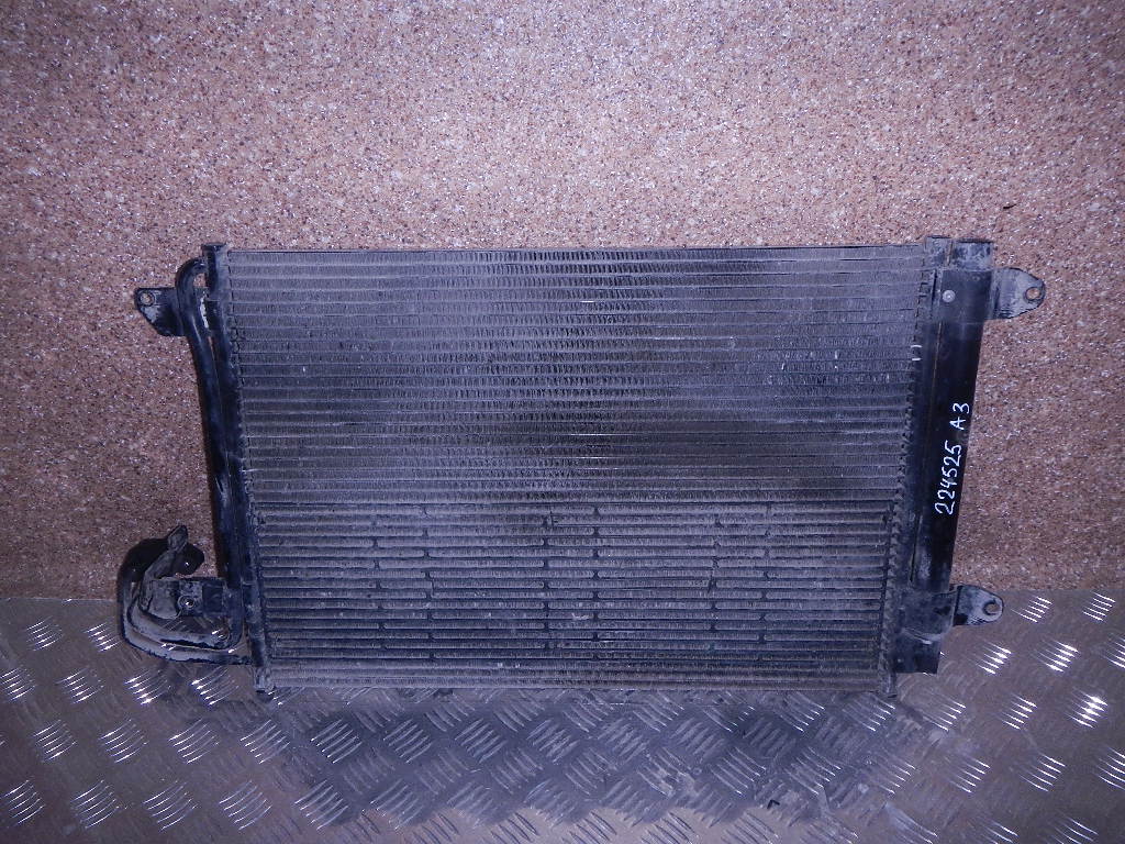 Радиатор кондиционера (конденсер) AP-0001428974