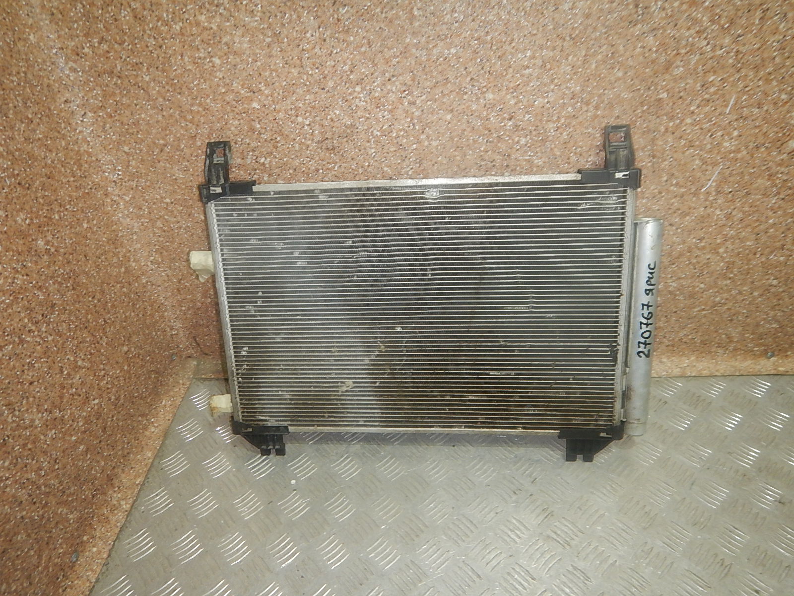 Радиатор кондиционера (конденсер) AP-0002843059