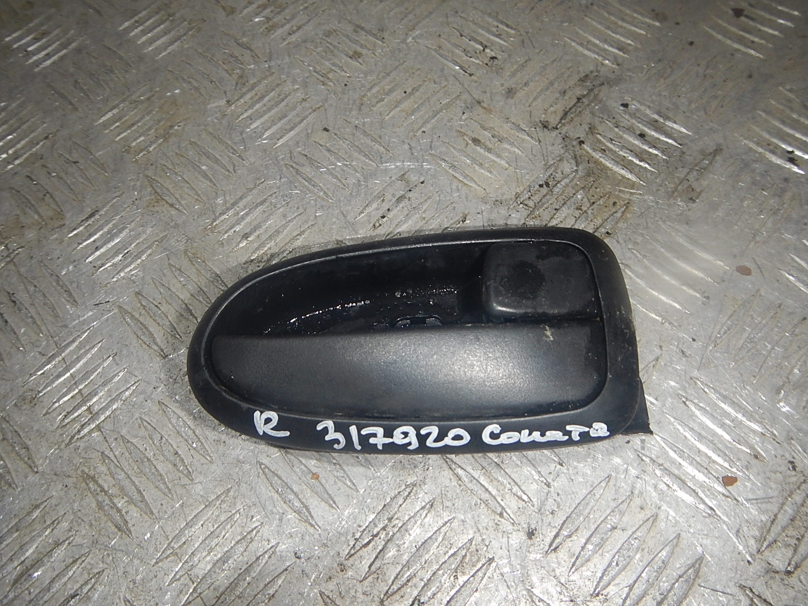 Ручка двери внутренняя правая AP-0004842826