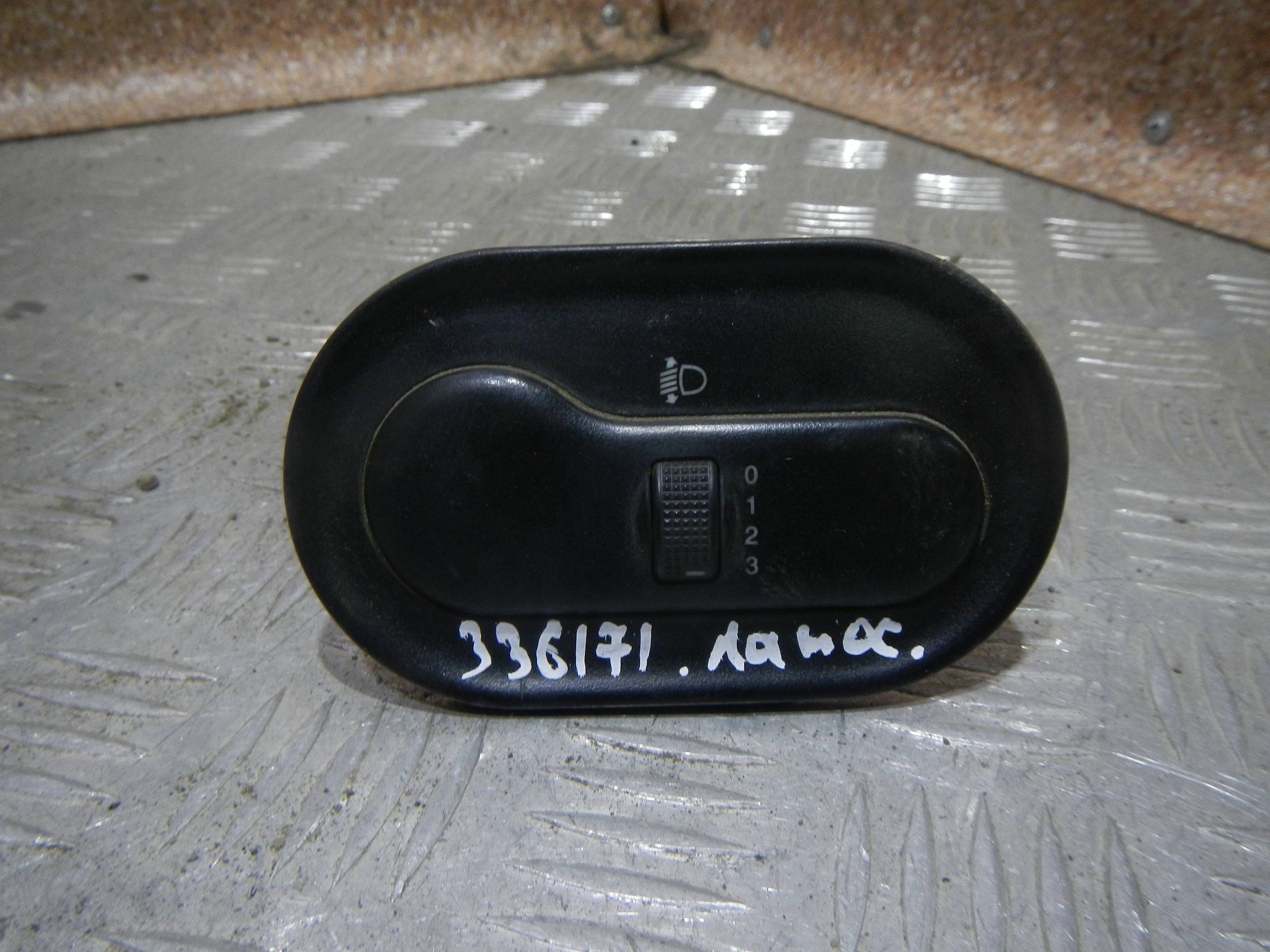 Кнопка корректора фар AP-0005549888