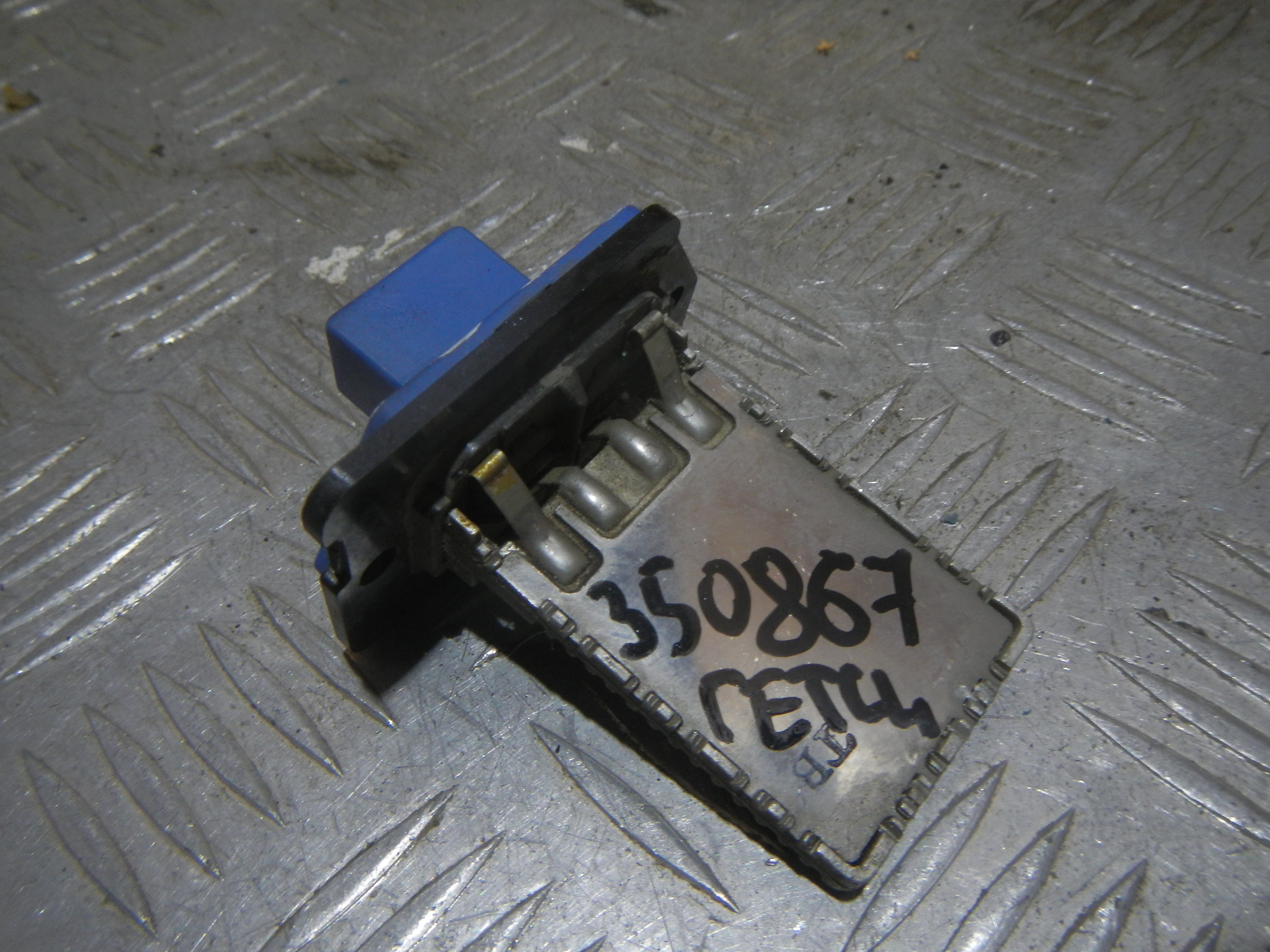 Резистор отопителя AP-0006312891
