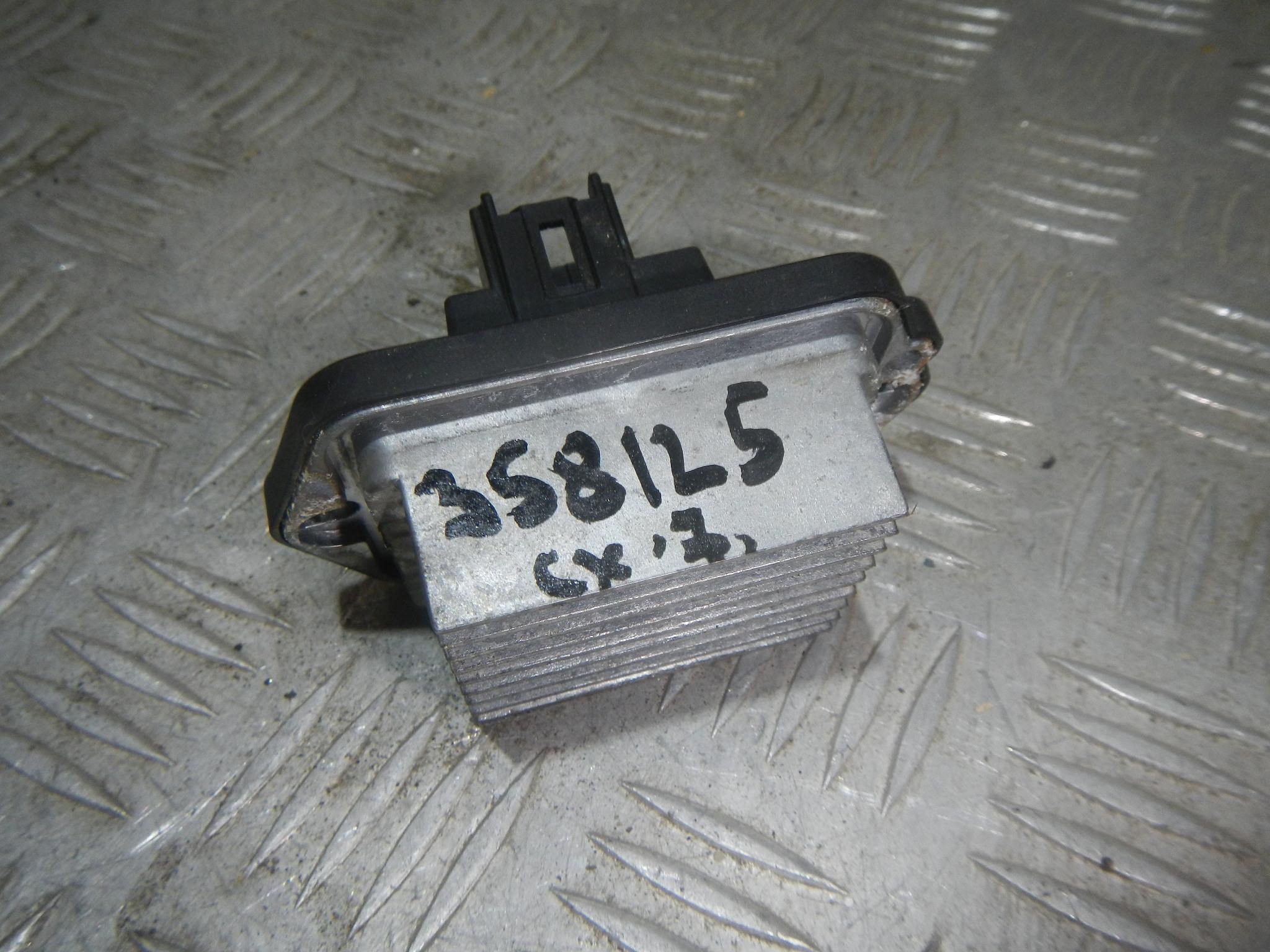 Резистор отопителя AP-0006497320