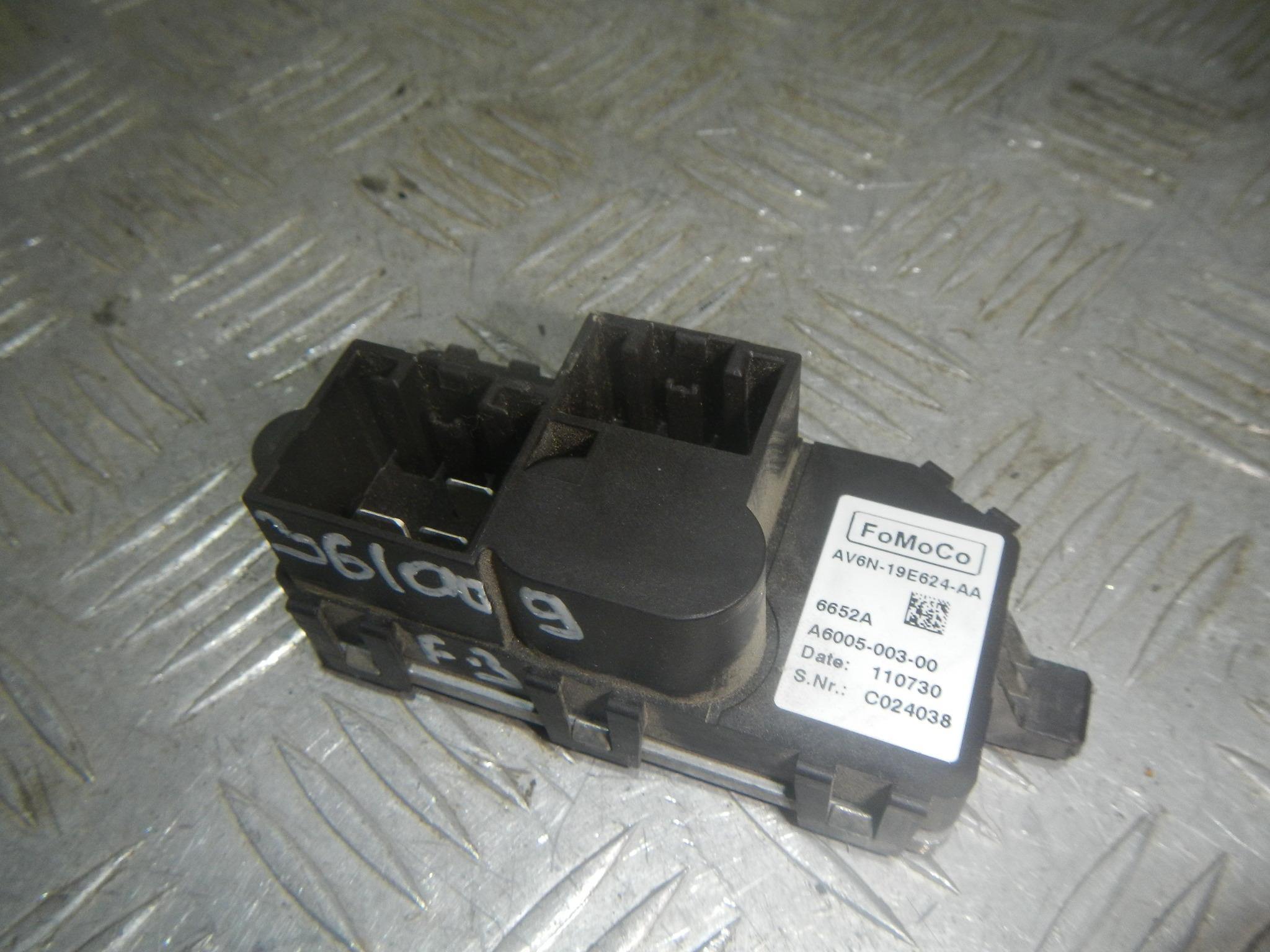 Резистор отопителя AP-0006632078