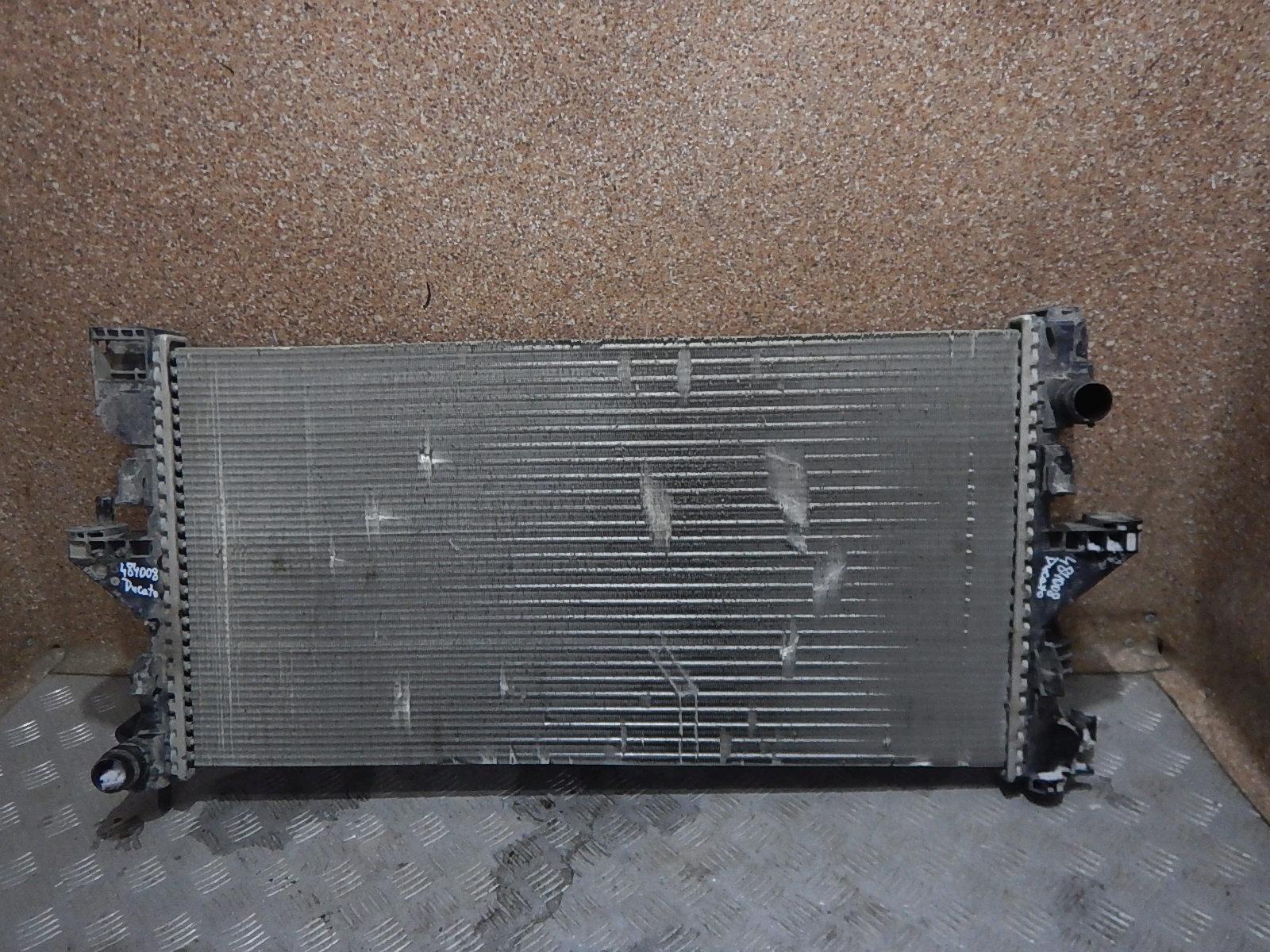 Радиатор охлаждения двигателя AP-0011996858