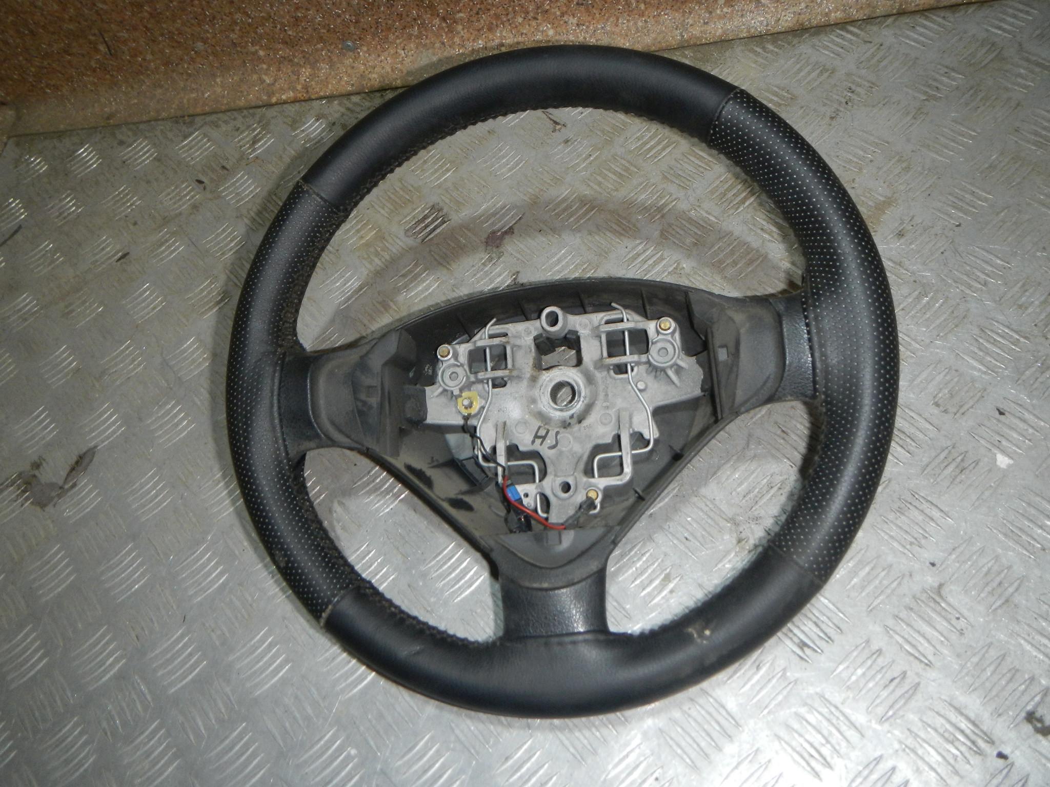 Рулевое колесо (руль) AP-0012370808