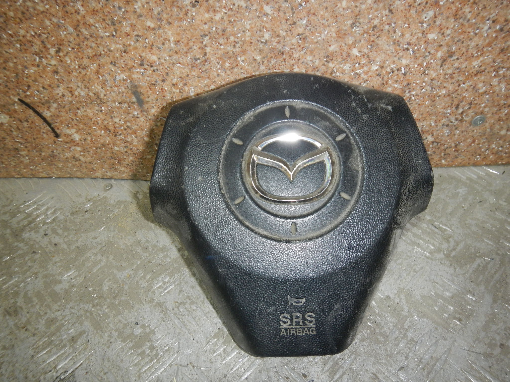 Подушка безопасности в рулевое колесо AP-0012946931