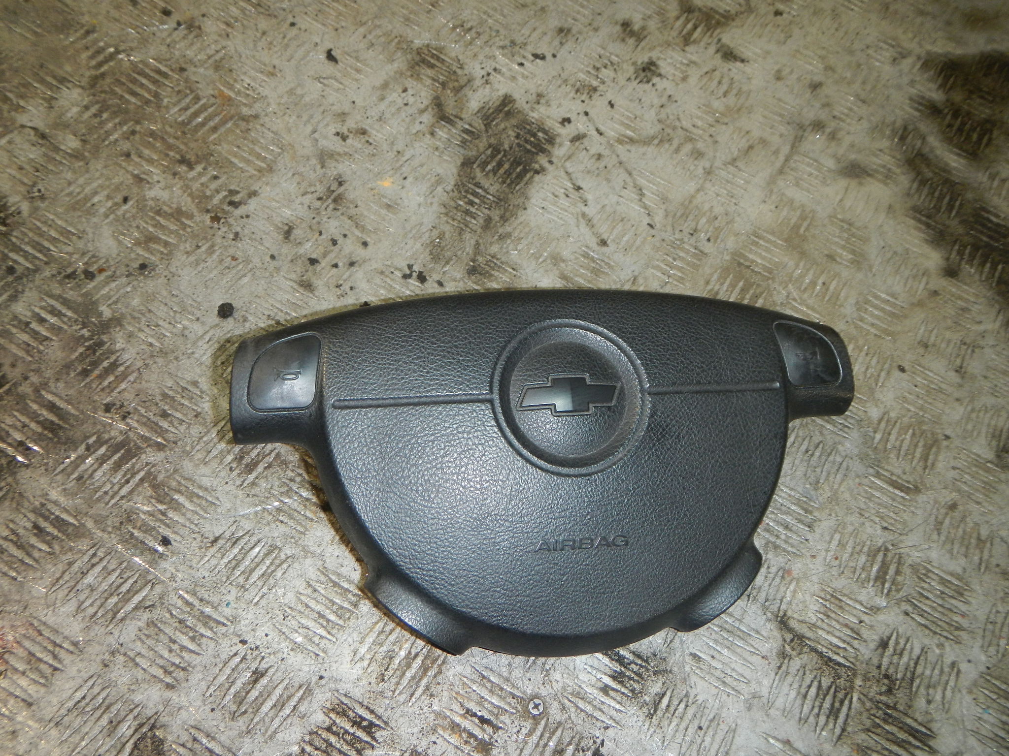 Подушка безопасности в рулевое колесо AP-0013977709