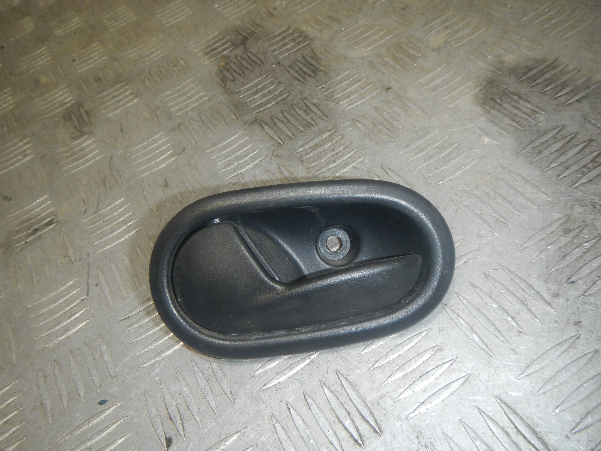 Ручка двери внутренняя левая AP-0014302732
