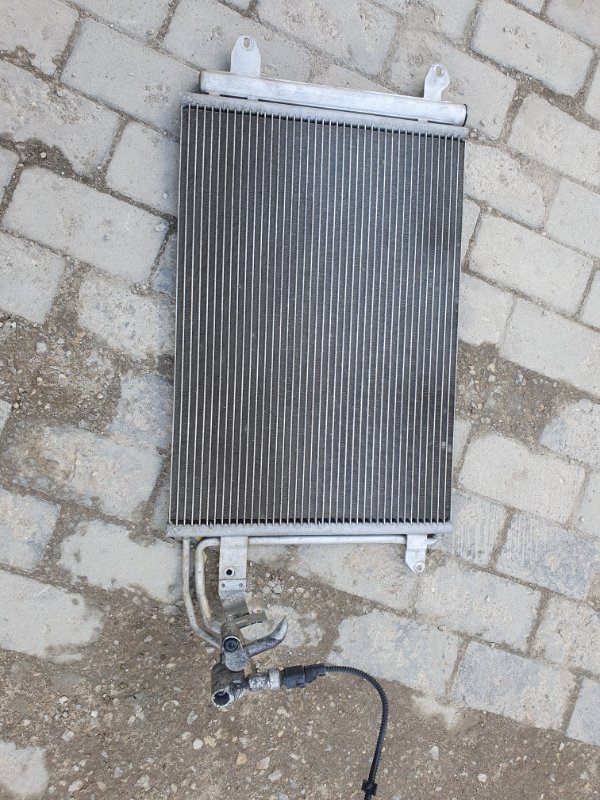 Радиатор кондиционера (конденсер) AP-0014766036