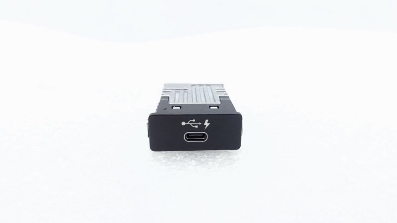 Адаптер прикуривателя USB AP-0014787665