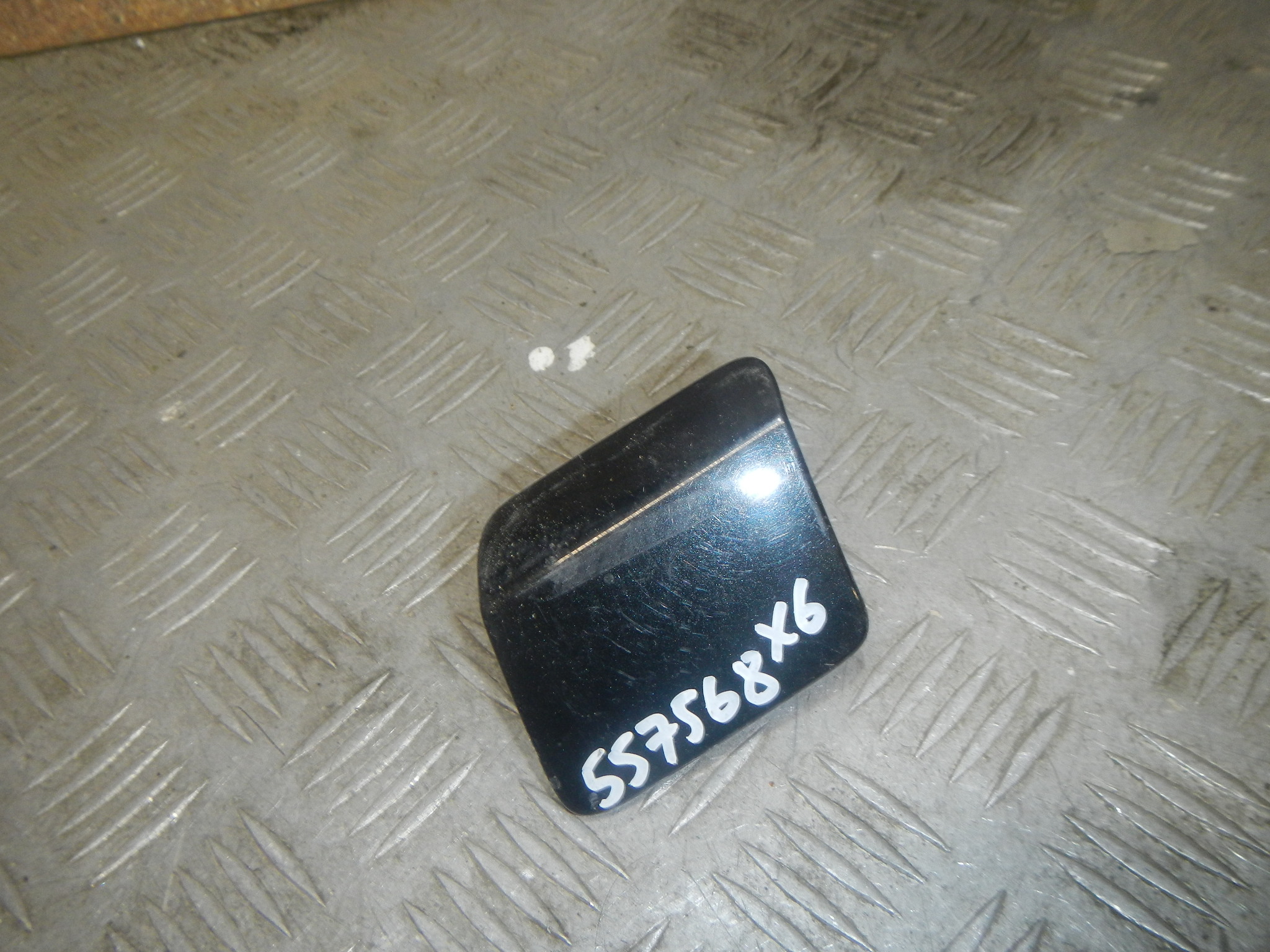 Крышка форсунки омывателя фар AP-0014906292