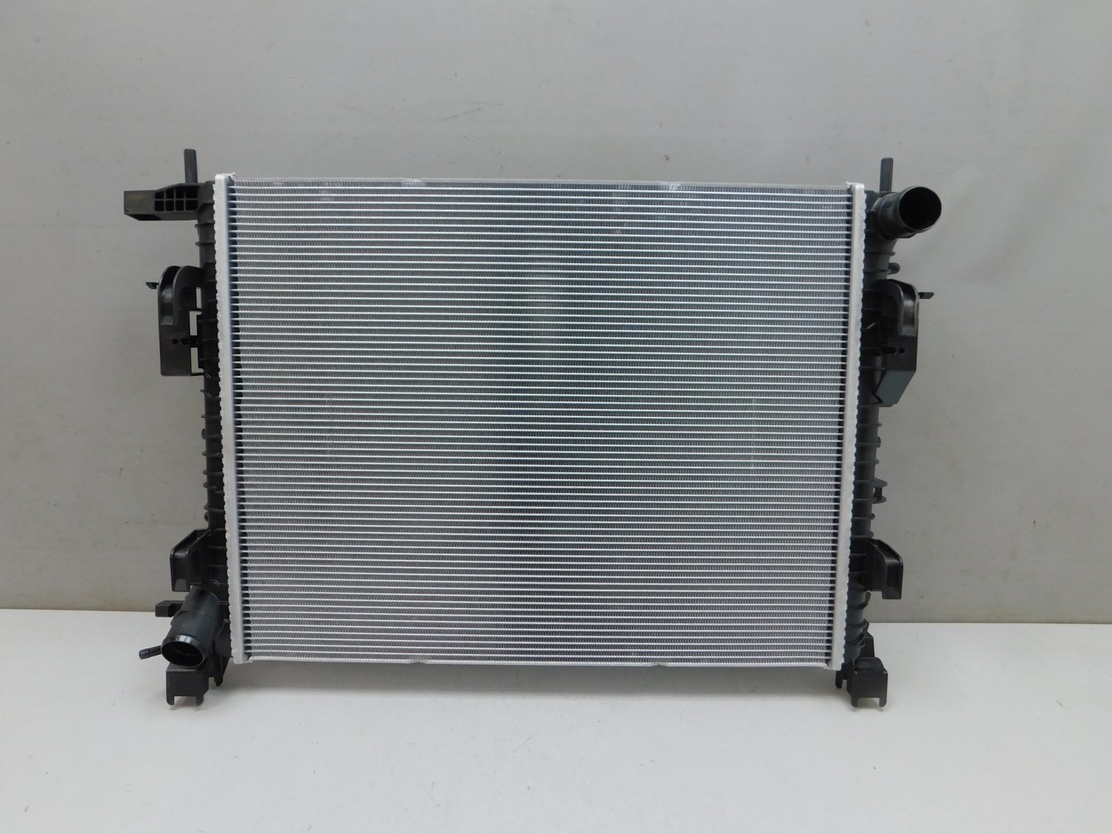Радиатор охлаждения AP-0014299082