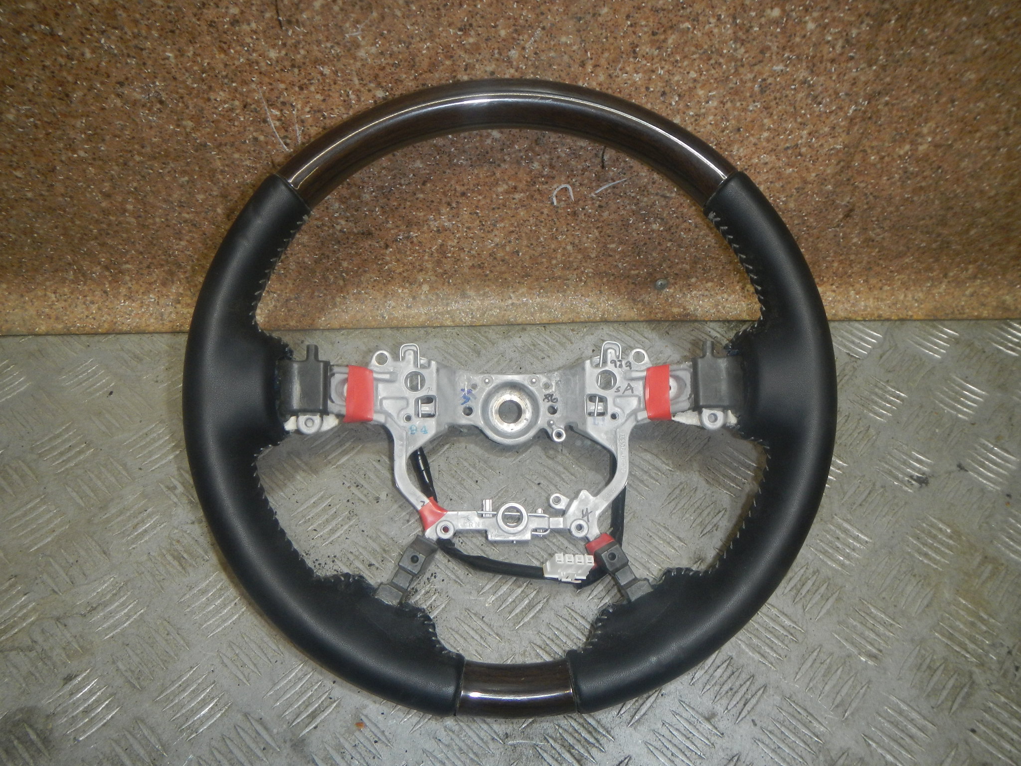 Рулевое колесо (руль) AP-0014958085