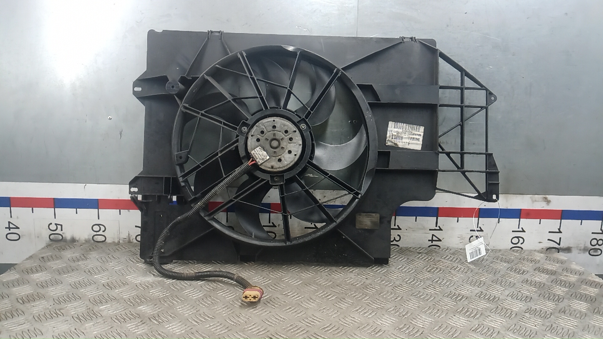 Вентилятор радиатора AP-0015047599