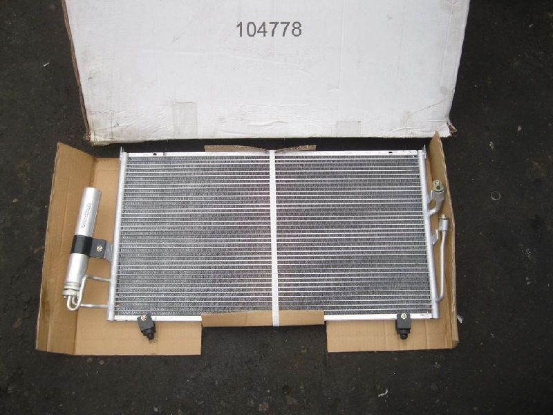 Радиатор кондиционера (конденсер) AP-0015071437