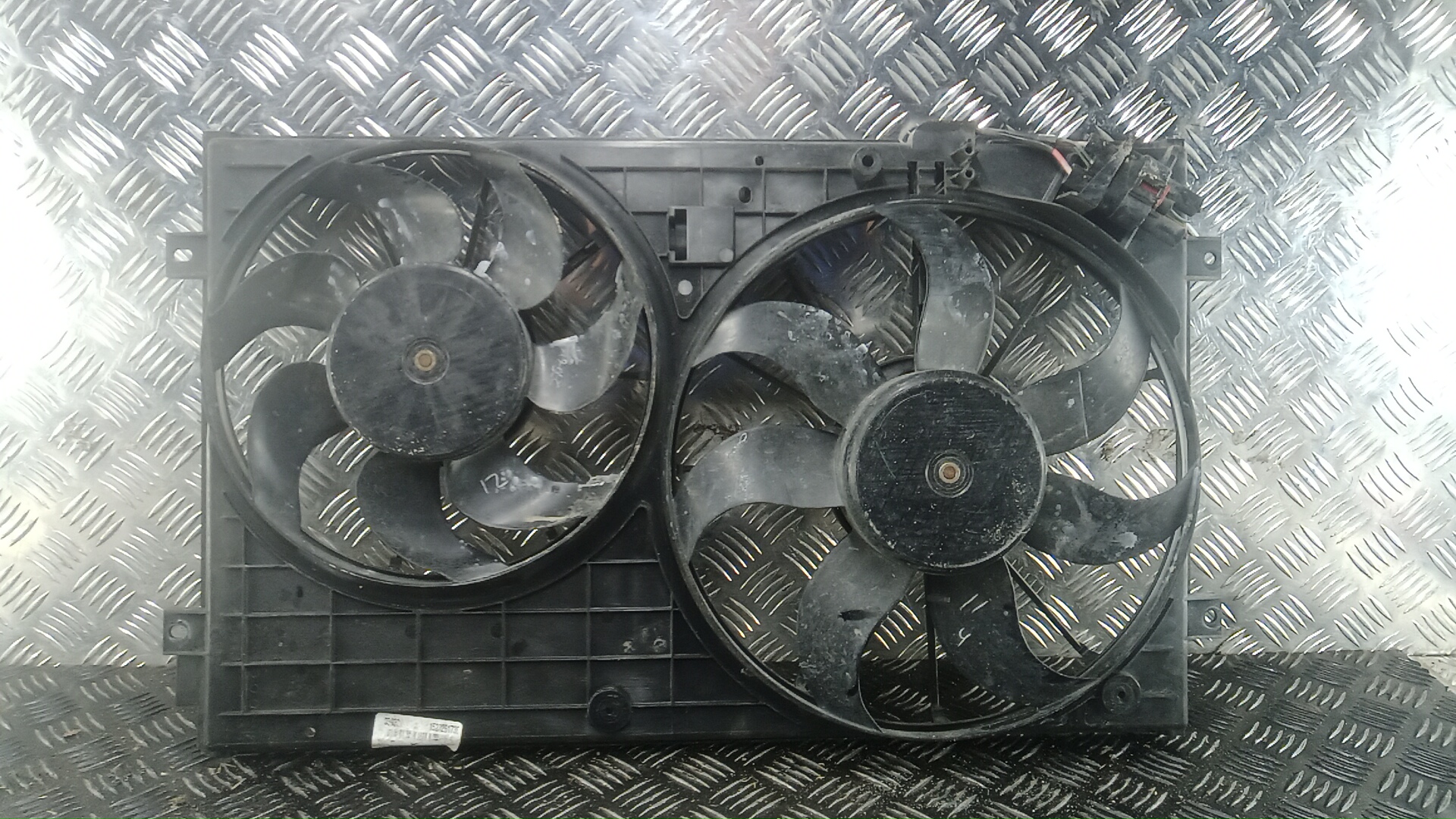 Вентилятор радиатора AP-0015110499